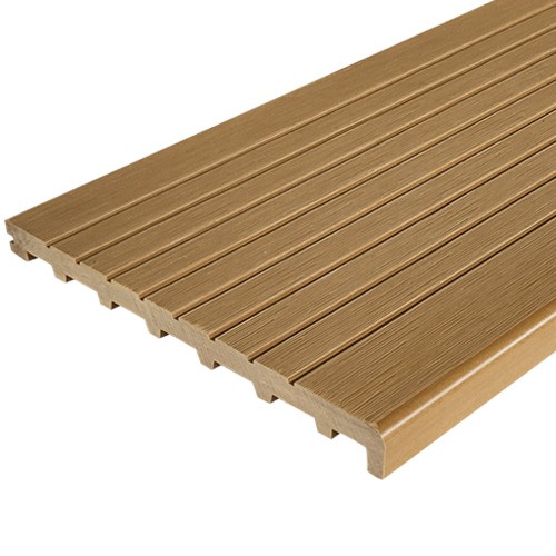 Ступень ДПК Latitudo Step-320 Орех Полнотелая купить в Юрьев-Польском